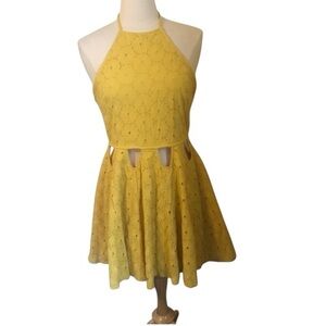 London Rose 100% Cotton Yellow eyelet lace halter mini dress & lined Size Medium